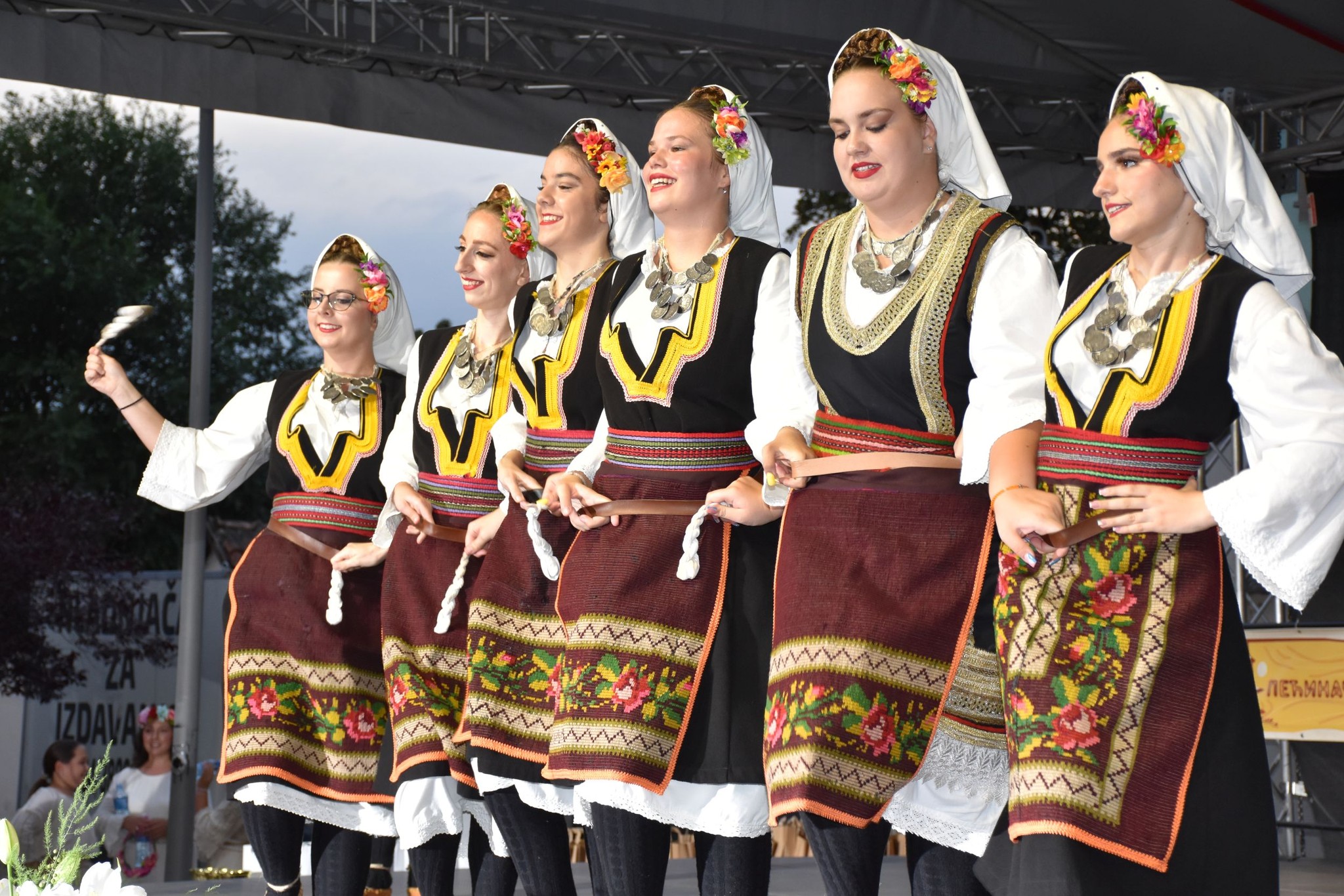 Друштво за неговање народне традиције &bdquo;Пећинци&ldquo;