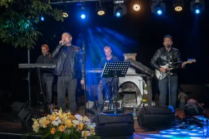 Koncertom u Kupinovu zavr&scaron;eno 12. Pećinačko kulturno leto